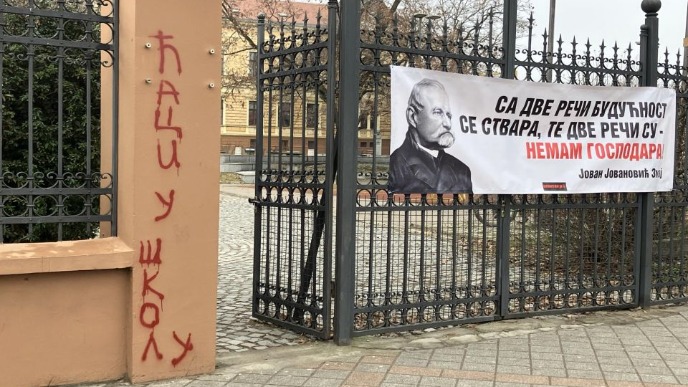 Smeniti direktora "Jovine"